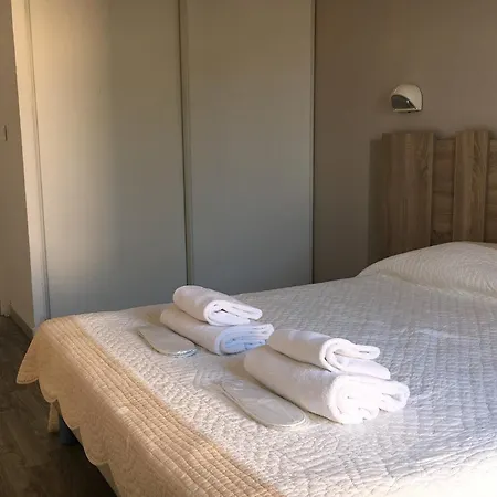 Апартаменты Luckey Homes - Avenue Georges Pompidou *